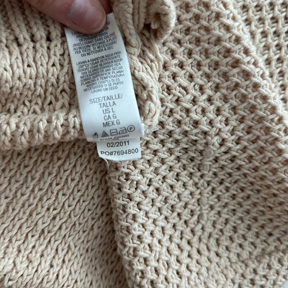 Juicy Couture Light Knit Sweater - Picture 4 of 4